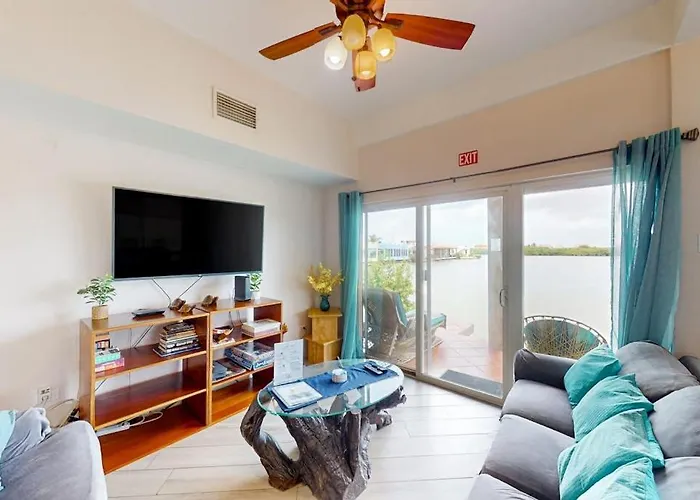 H103 @ Mara Laguna Holiday home